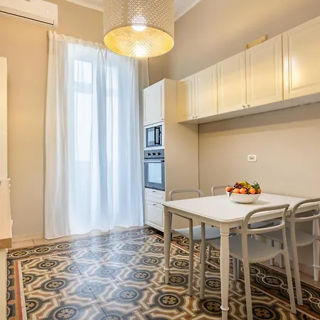 100mq Maison Paradise - Central&elegant